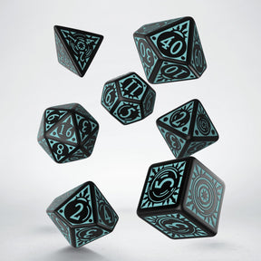 Set de dés pour jeu de rôle d20 d10 d12 d6 d8 d4