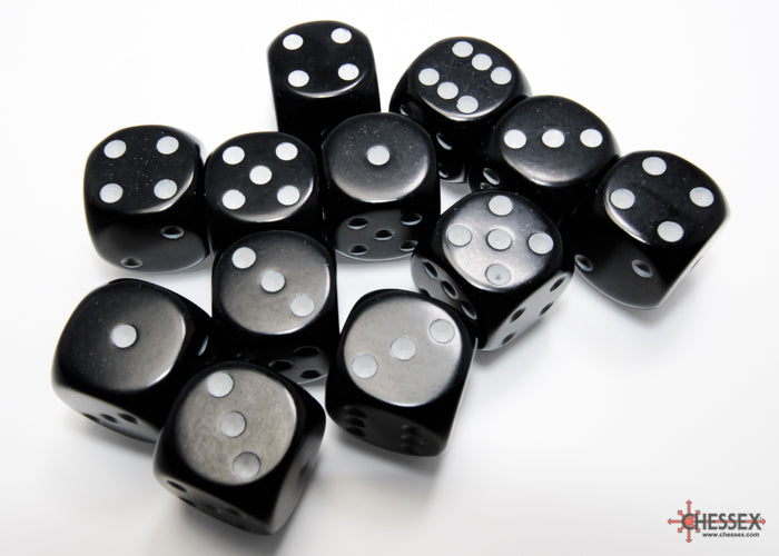 Set de 12 dés D6 - 16mm - Opaque Black / White